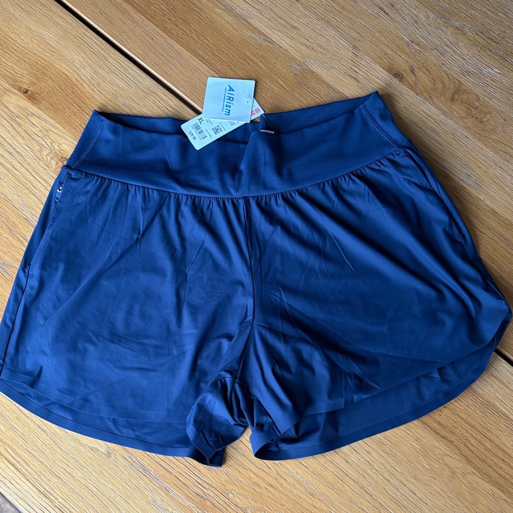 Uniqlo Women's Navy Athletic Shorts